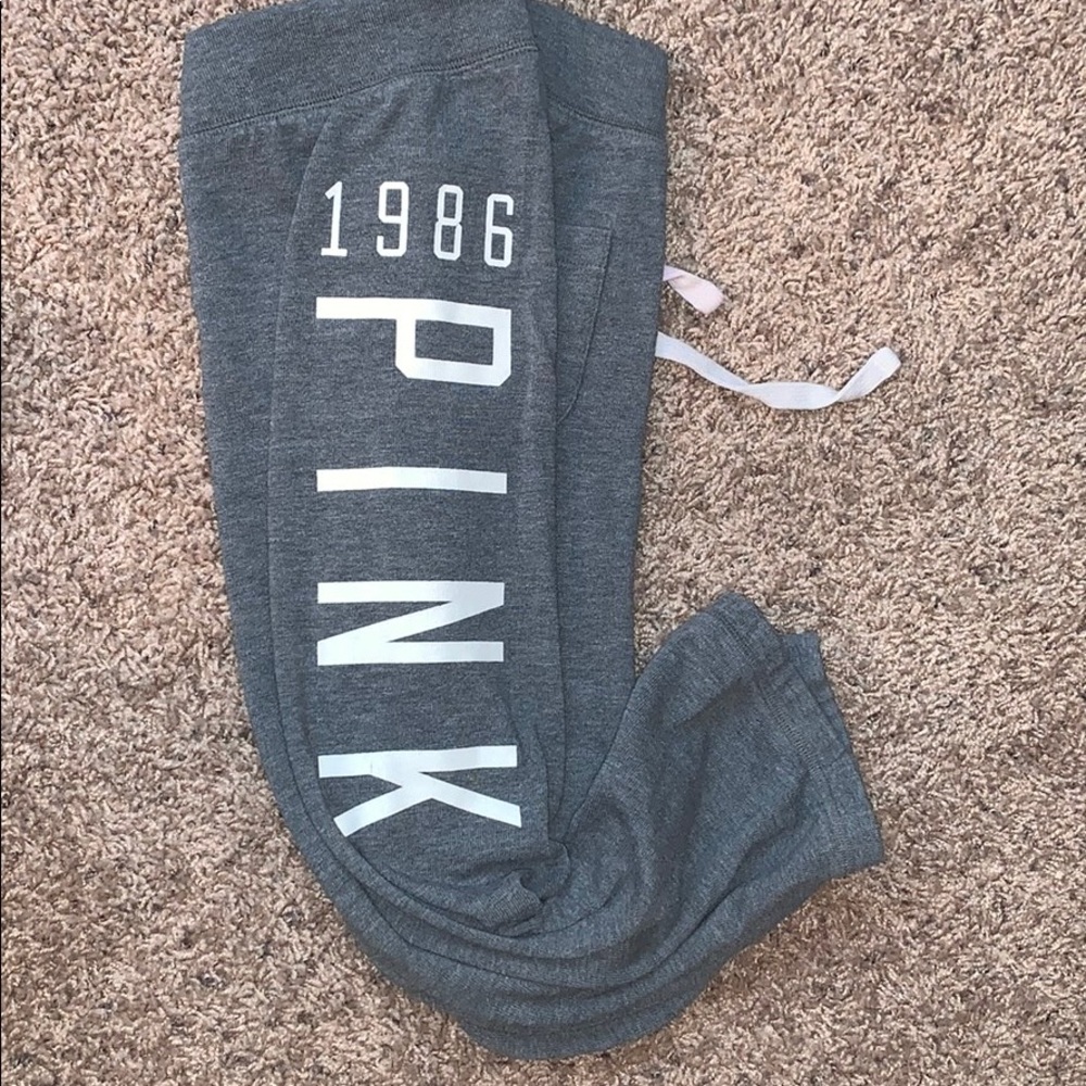 VICTORIA SECRET PINK PANTS